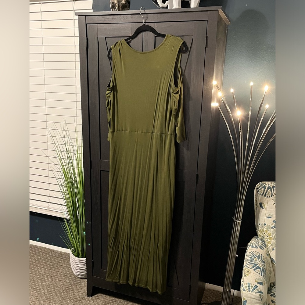 Plus size Kate & Mallory maxi dress - Picture 5 of 7